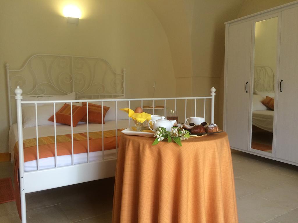 Masseria San Polo Squinzano Exterior foto